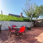 Your Downtown Studio With All Amenities Unit B