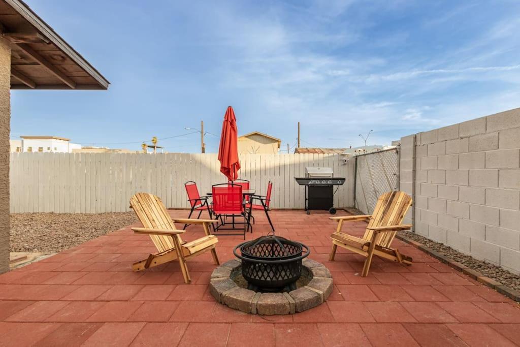 Your Downtown With Amenities Unit B Phoenix