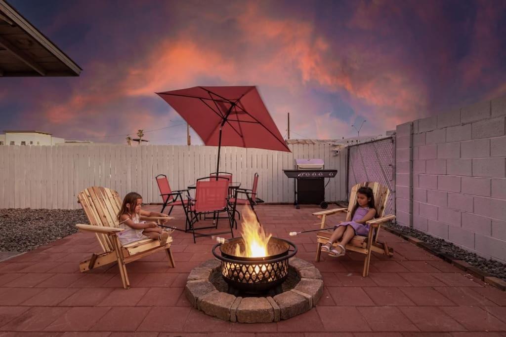 Your Downtown With Amenities Unit B Apartemen Phoenix