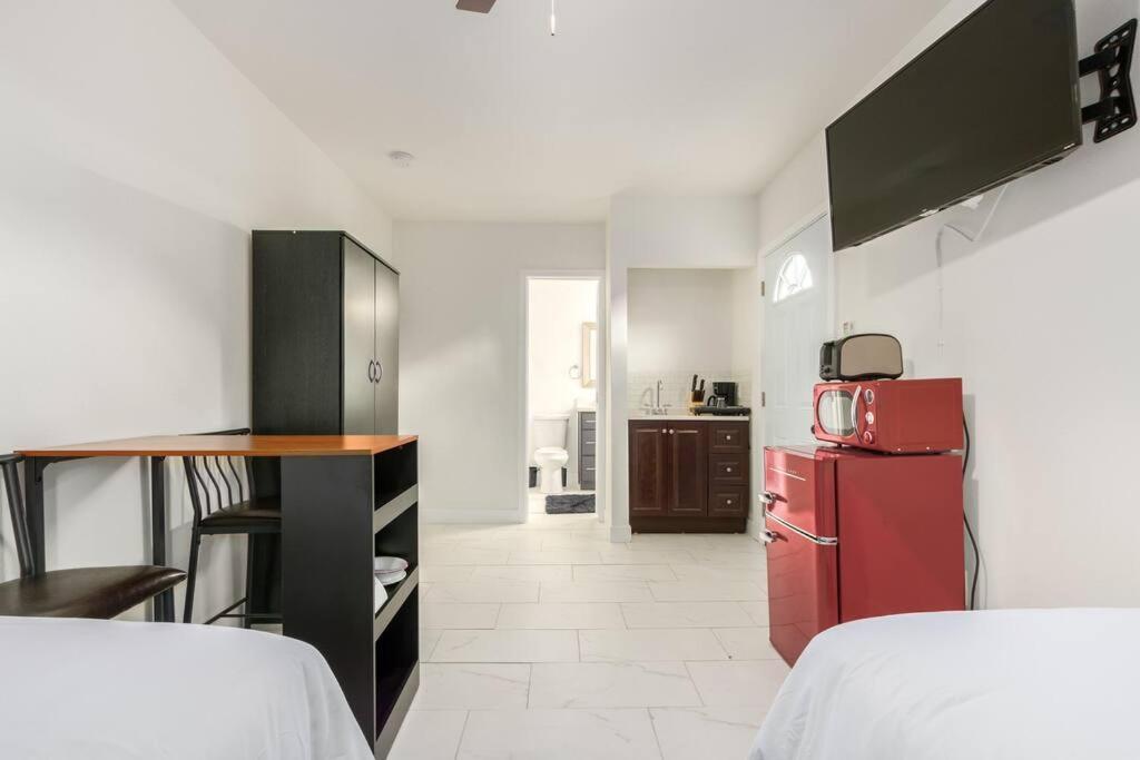 Apartemen Your Downtown With Amenities Unit B Phoenix